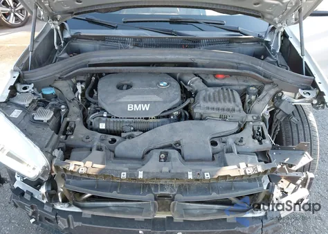 2017 BMW X1 xDrive28I из США, поврежденный, VIN WBXHT3Z31H4A58251